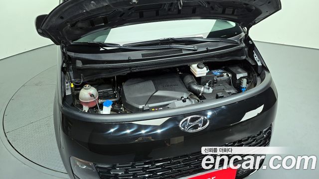 Hyundai Staria 2022 — photo 6
