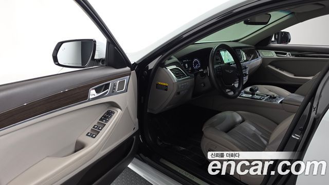 Genesis G80 2018 — photo 10