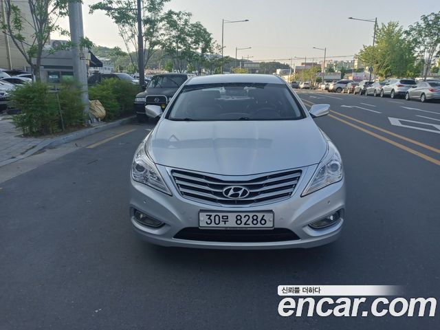 Hyundai Grandeur 2012 — photo 1