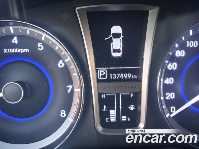 Hyundai Grandeur 2012 — photo 12