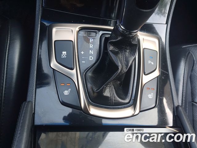 Hyundai Grandeur 2012 — photo 17