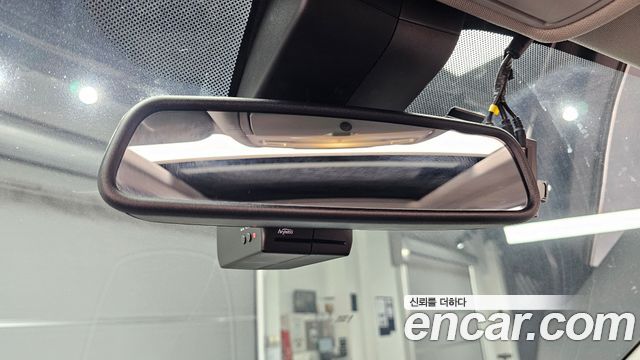 BMW X5 2018 — photo 24