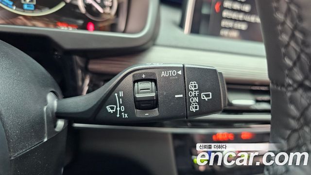 BMW X5 2018 — photo 27