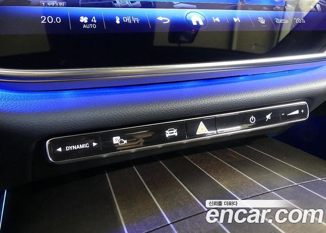 Mercedes-Benz E-Class 2024 — photo 16