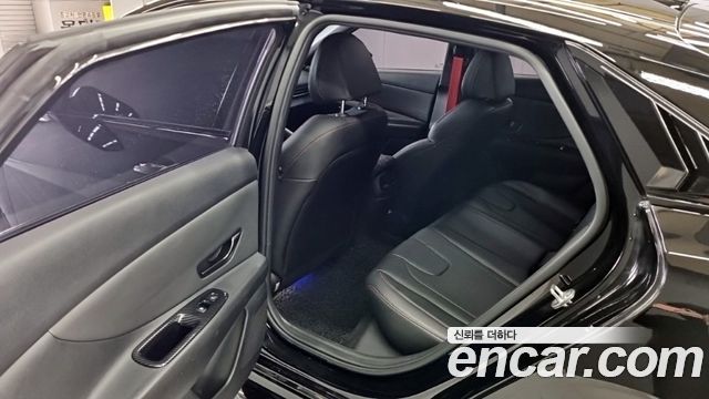 Hyundai AVANTE 2021 — photo 11