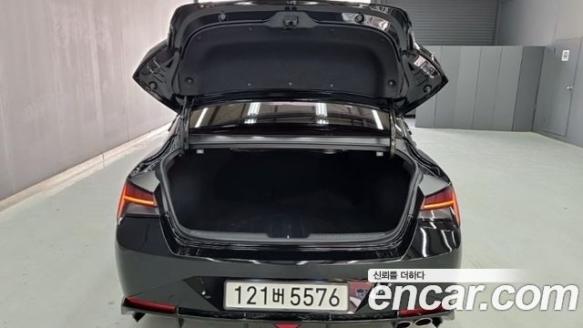 Hyundai AVANTE 2021 — photo 12