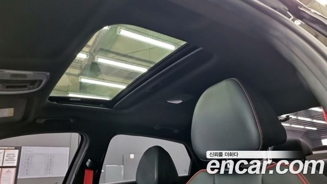 Hyundai AVANTE 2021 — photo 17