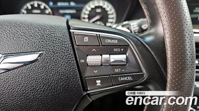 Genesis EQ900 2016 — photo 16