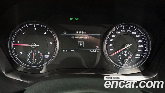 Hyundai Santafe 2021 — photo 8