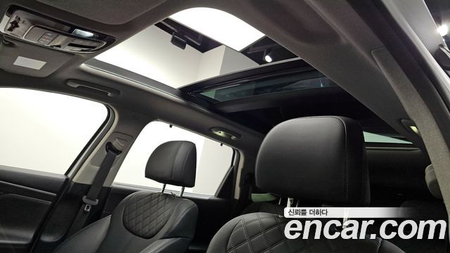 Hyundai Santafe 2021 — photo 17