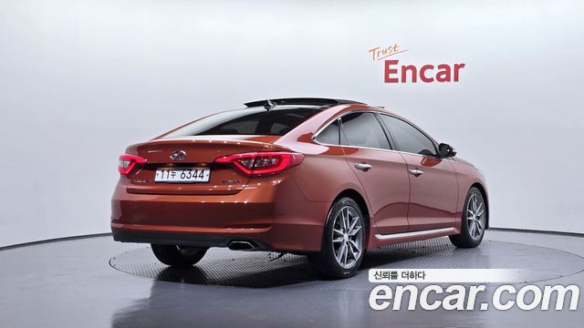 Hyundai Sonata 2016 — photo 2