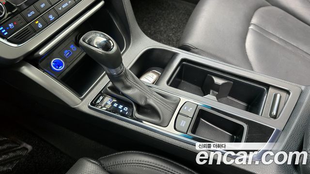 Hyundai Sonata 2016 — photo 12