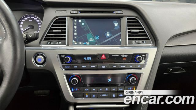 Hyundai Sonata 2016 — photo 20