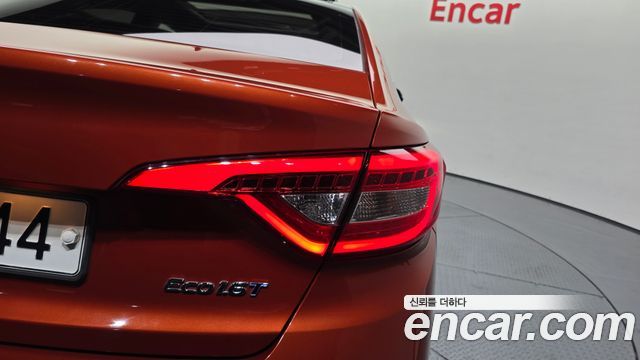 Hyundai Sonata 2016 — photo 9