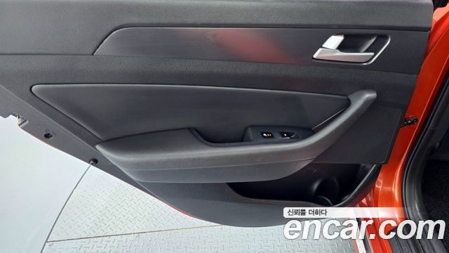 Hyundai Sonata 2016 — photo 15