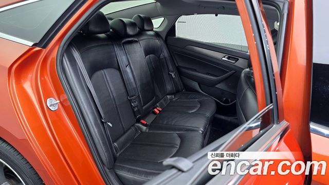 Hyundai Sonata 2016 — photo 16
