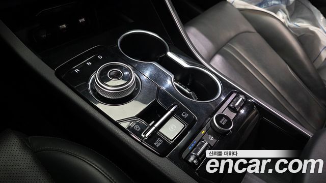 Kia K5 2020 — photo 9