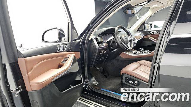 BMW X5 2023 — photo 13