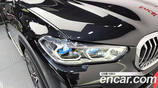 BMW X5 2023 — photo 8
