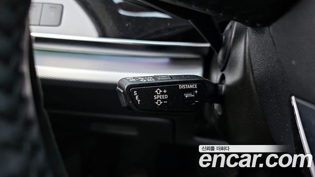 Audi Q7 2020 — photo 27