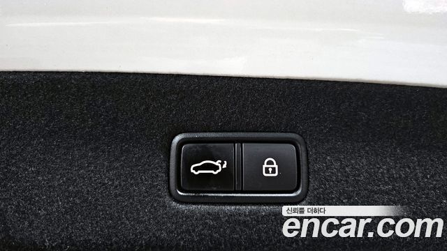Kia K9 2019 — photo 17
