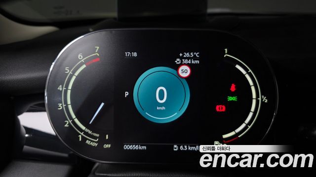 Mini Cooper 2024 — photo 11