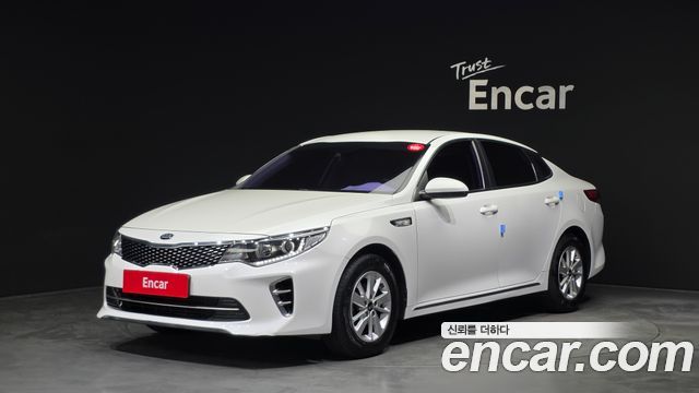 Kia K5 2016 — photo 1