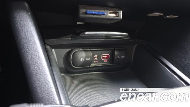 Kia K5 2016 — photo 18