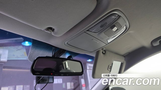 Kia K5 2016 — photo 20