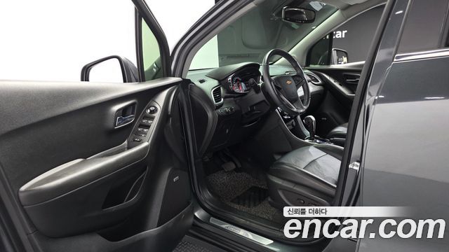 Chevrolet Korea Trax 2017 — photo 10