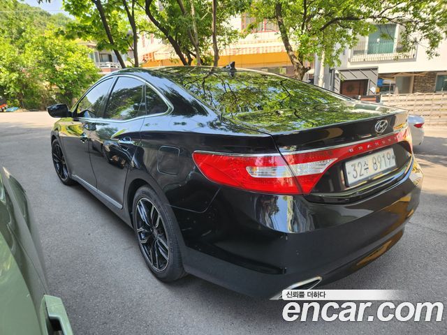 Hyundai Grandeur 2015 — photo 2