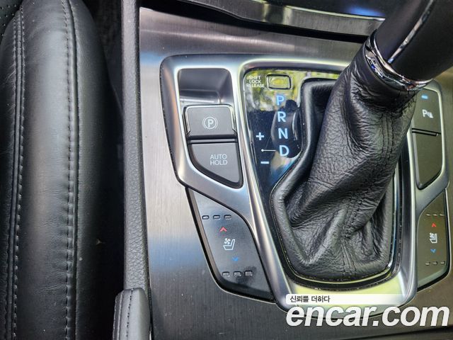 Hyundai Grandeur 2015 — photo 9