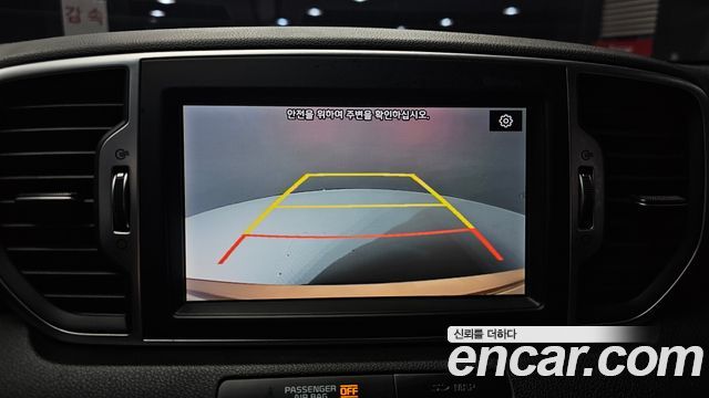 Kia Sportage 2018 — photo 15