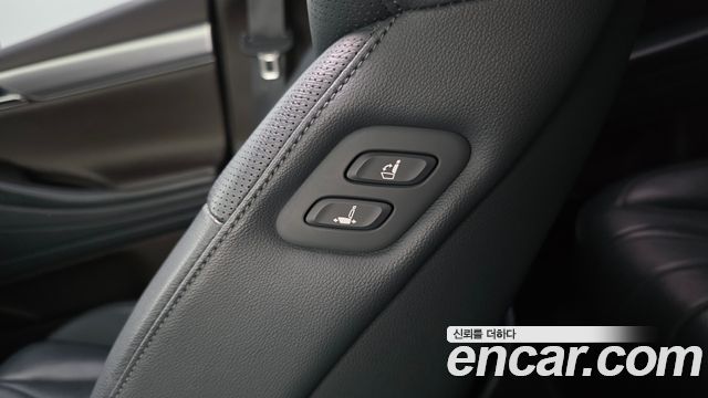 Genesis G80 2021 — photo 27