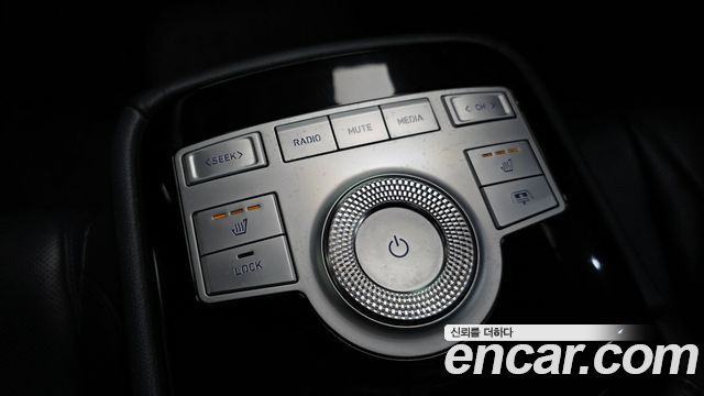 Genesis G80 2021 — photo 29