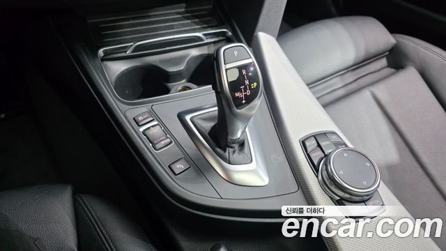 BMW 3-Series 2016 — photo 9