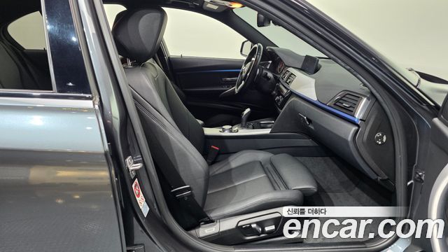 BMW 3-Series 2016 — photo 11