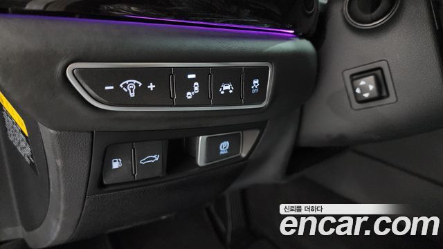 Genesis EQ900 2016 — photo 28