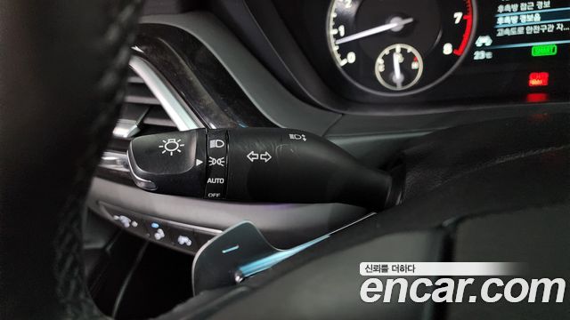 Genesis EQ900 2016 — photo 36