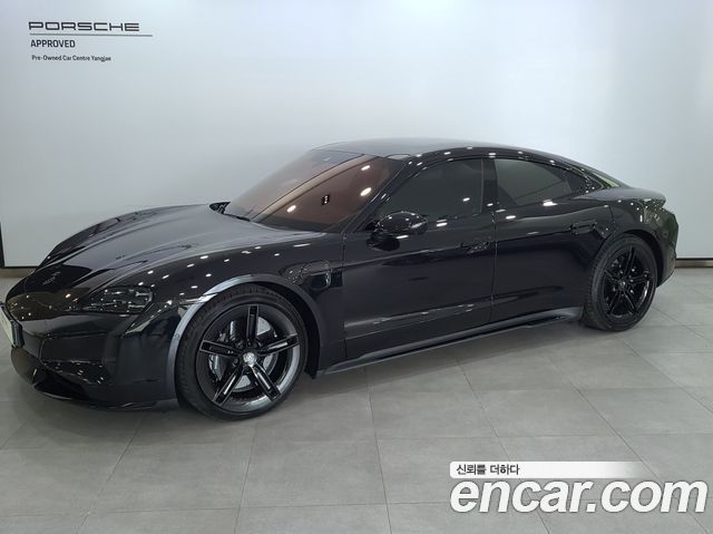 Porsche Taycan 2025 — photo 1
