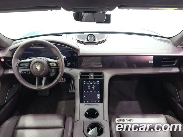 Porsche Taycan 2025 — photo 7