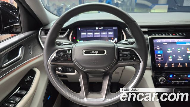 Jeep Cherokee 2023 — photo 19