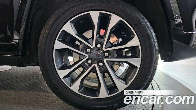 Jeep Cherokee 2023 — photo 7