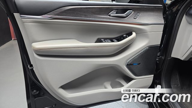 Jeep Cherokee 2023 — photo 14