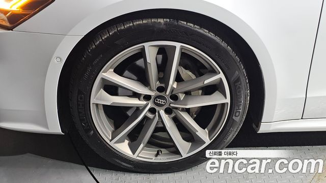 Audi A7 2020 — photo 5