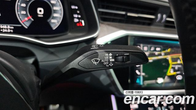 Audi A7 2020 — photo 27