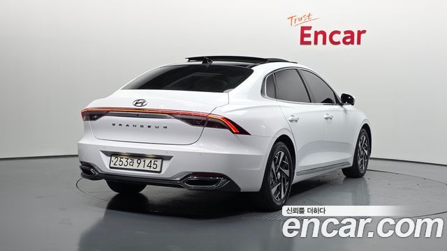 Hyundai Grandeur 2023 — photo 2