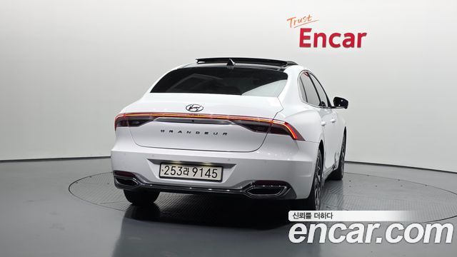 Hyundai Grandeur 2023 — photo 4