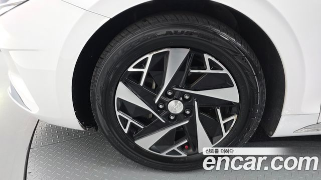 Hyundai Grandeur 2023 — photo 5