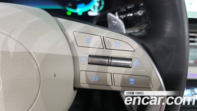 Hyundai Grandeur 2023 — photo 32